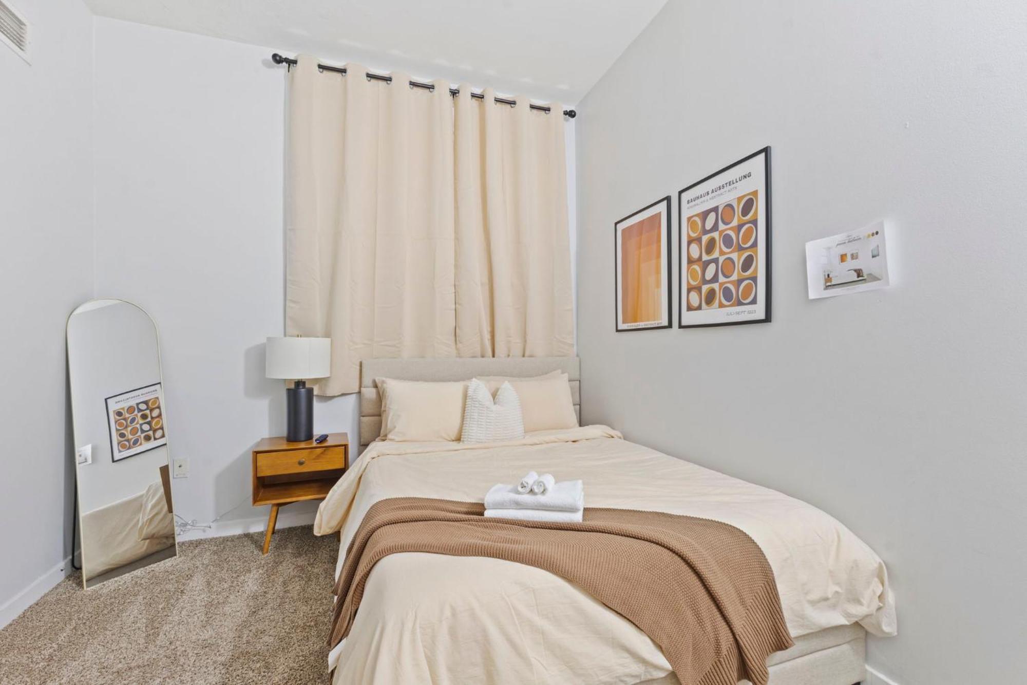 Indy City Loft - Convention Center - Sleeps 7 - Stadium Access Indianapolis Luaran gambar