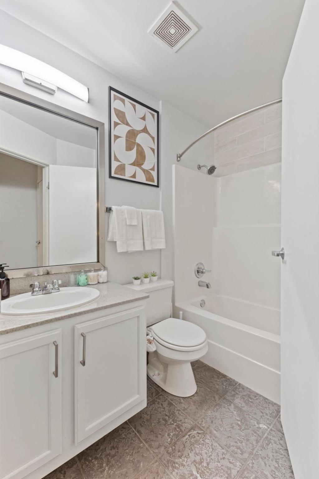 Indy City Loft - Convention Center - Sleeps 7 - Stadium Access Indianapolis Luaran gambar