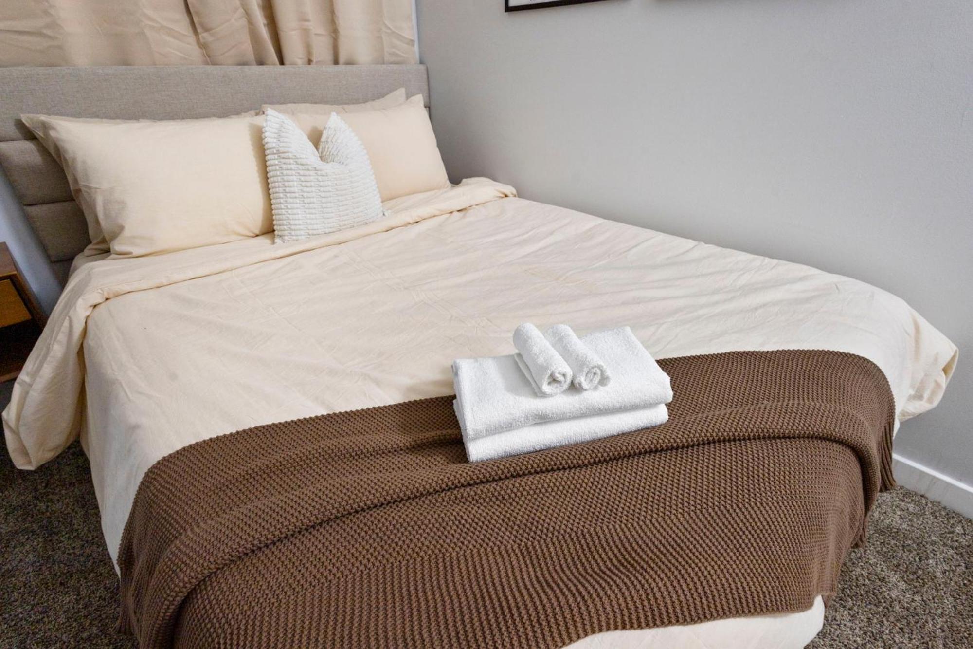 Indy City Loft - Convention Center - Sleeps 7 - Stadium Access Indianapolis Luaran gambar