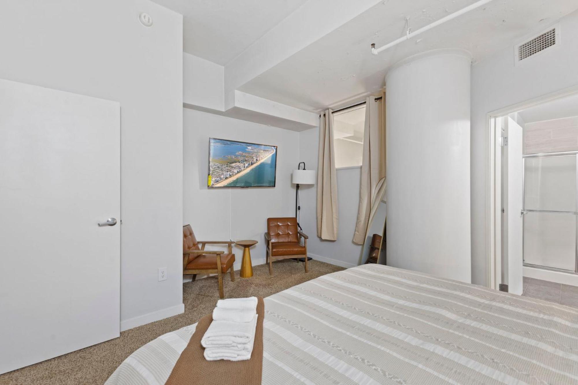 Indy City Loft - Convention Center - Sleeps 7 - Stadium Access Indianapolis Luaran gambar